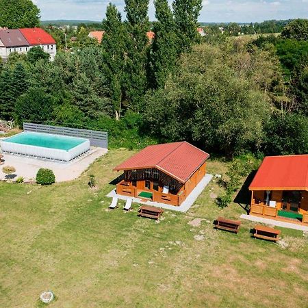 Domek Nad Odra ブジェク・ドルヌィ エクステリア 写真